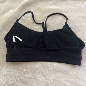 Stori brand sports bra